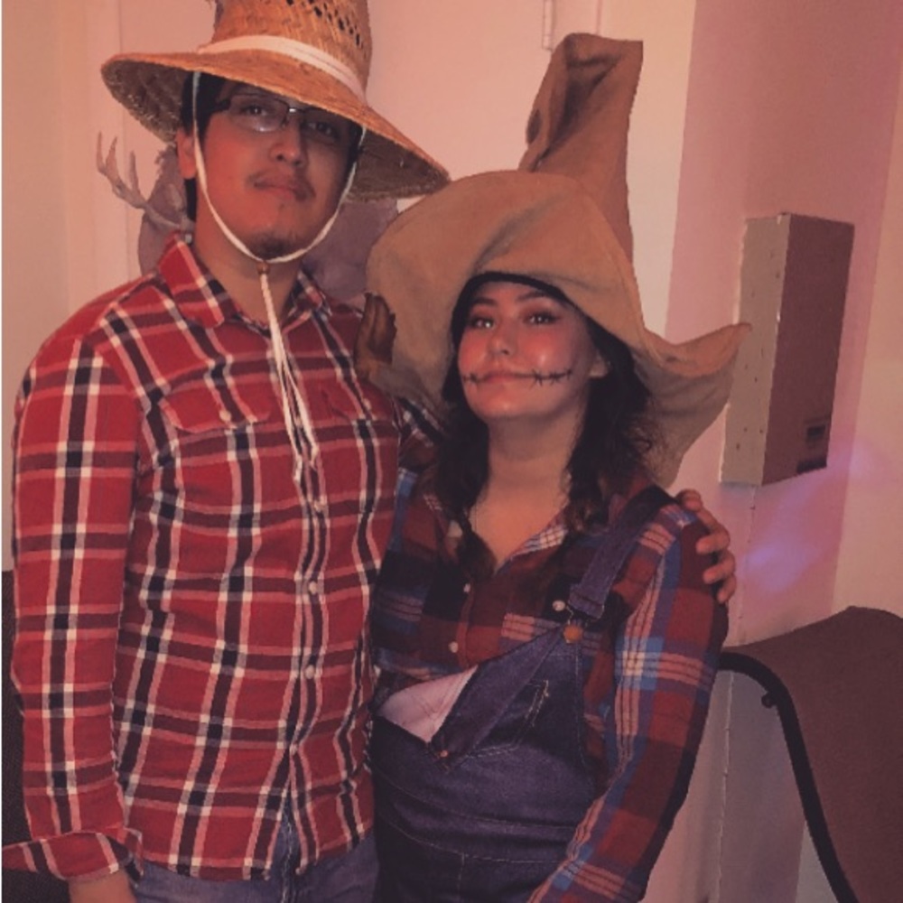 Halloween Scarecrow or Witch hat